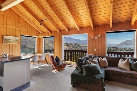 Photo of property in 6b Gum Lane, Queenstown, 9300