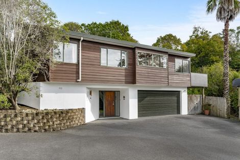 Photo of property in 2/177 Carlisle Road, Northcross, Auckland, 0632