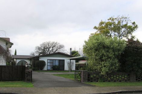 Photo of property in 500 Grove Road, Mayfair, Hastings, 4122