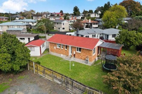 Photo of property in 33 Garden Heights Avenue, Glenview, Hamilton, 3206