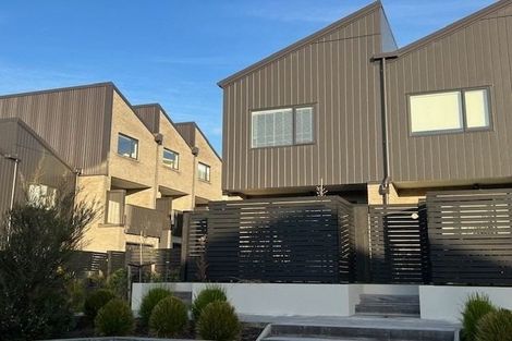 Photo of property in 27/28 Westgate Drive, Westgate, Auckland, 0614