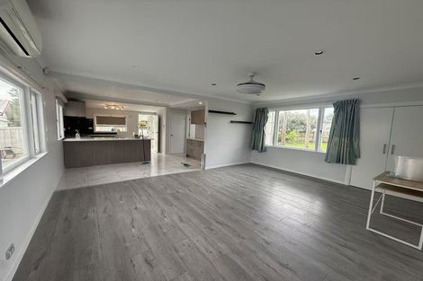 Photo of property in 147 Bruce Mclaren Road, Henderson, Auckland, 0612