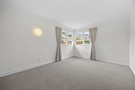 Photo of property in 7 Lewis Road, Pakuranga, Auckland, 2010
