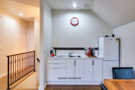 Photo of property in 81 Kent Terrace, Taradale, Napier, 4112