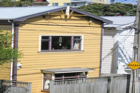 Photo of property in 145a Wallace Street, Mount Cook, Wellington, 6021