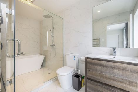 Photo of property in 10 Matahae Drive, Flat Bush, Auckland, 2019