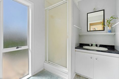 Photo of property in 19 Kokich Crescent, Onerahi, Whangarei, 0110