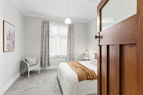 Photo of property in 241 Bay View Road, Saint Clair, Dunedin, 9012