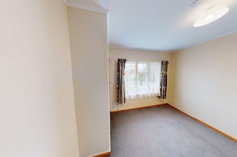 Photo of property in 11 Renfrew Place, Highbury, Palmerston North, 4412