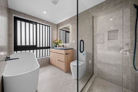 Photo of property in 5b Lomond Street, Takapuna, Auckland, 0622