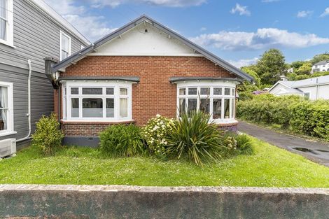 Photo of property in 64 Arthur Street, Dunedin Central, Dunedin, 9016