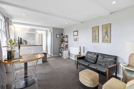 Photo of property in 79a Mills Road, Brooklyn, Wellington, 6021