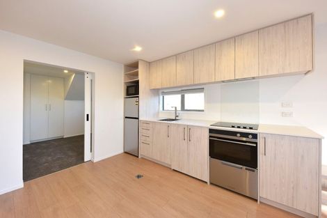 Photo of property in 2/6 Bowhill Road, New Brighton, Christchurch, 8083