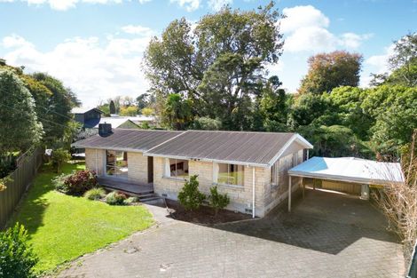 Photo of property in 23 Berkley Avenue, Hillcrest, Hamilton, 3216