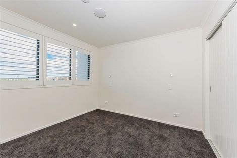 Photo of property in 4 Mayfly Lane, Hobsonville, Auckland, 0616