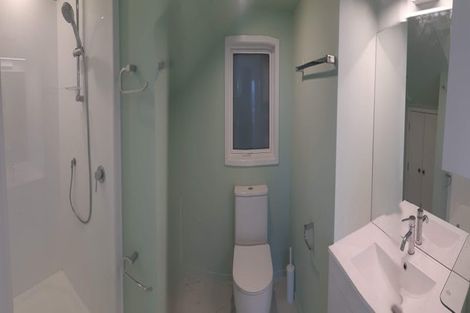 Photo of property in 71b Rosecamp Road, Beach Haven, Auckland, 0626