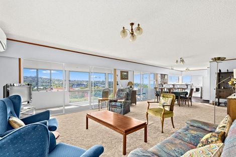 Photo of property in 2/12 Beechwood Road, Rothesay Bay, Auckland, 0630