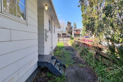 Photo of property in 40 Sikkim Crescent, Clover Park, Auckland, 2019