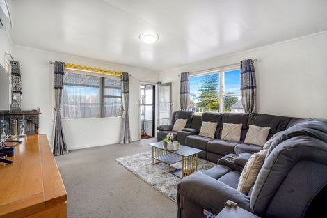 Photo of property in 1/17 Browns Road, Manurewa, Auckland, 2102