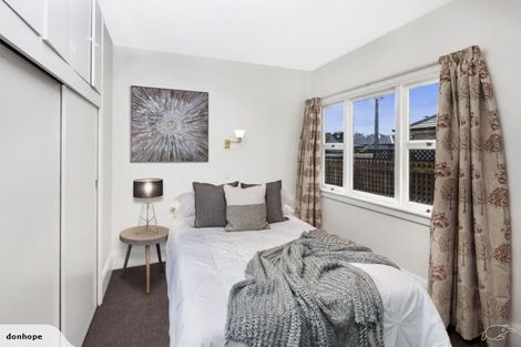 Photo of property in 24 Plynlimon Road, Fendalton, Christchurch, 8052