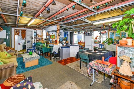 Photo of property in 13 Lipton Grove, Opaheke, Papakura, 2113