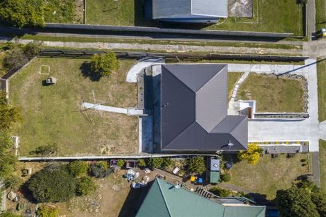 Photo of property in 111 Driver Crescent, Cannons Creek, Porirua, 5024
