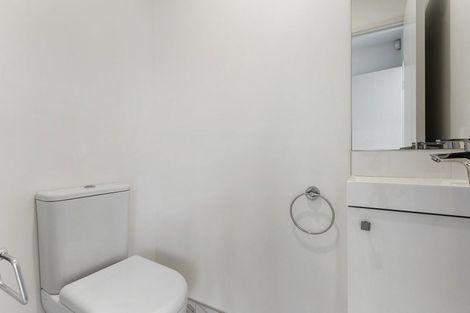 Photo of property in 47c Lynwood Road, New Lynn, Auckland, 0600