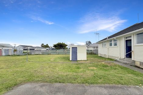 Photo of property in 163 Puriri Street, Castlecliff, Whanganui, 4501