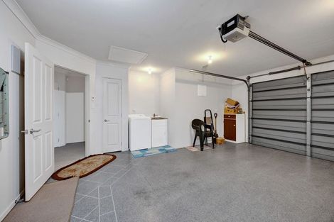 Photo of property in 33d Argyle Street, Hawera, 4610