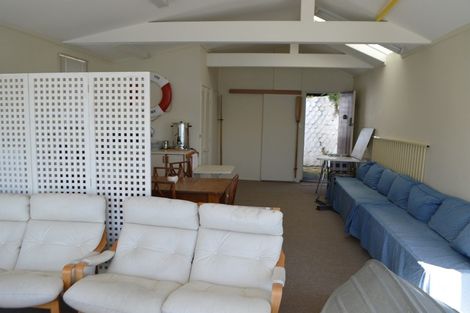 Photo of property in 100 Paremata Road, Paremata, Porirua, 5024