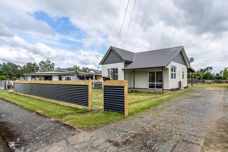 Photo of property in 3 Harbison Street, Otautau, 9610