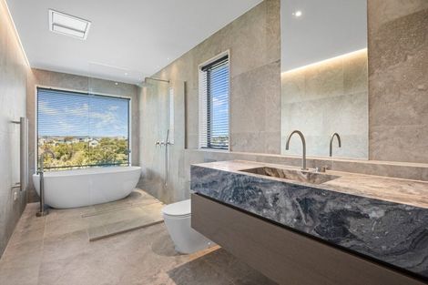 Photo of property in 43 Bristol Freighter Road, Hobsonville, 0616