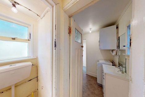 Photo of property in 23 Wilson Street, Newtown, Wellington, 6021