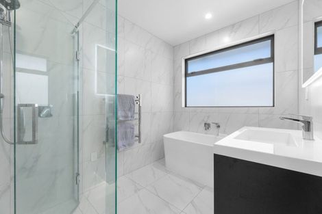 Photo of property in 4 Okohaka Avenue, Glenbrook, Waiuku, 2681