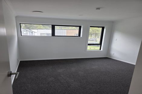 Photo of property in 3 Joseph Bolton Crescent, Trentham, Upper Hutt, 5018