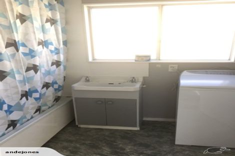 Photo of property in 2 Overtoun Terrace, Hataitai, Wellington, 6021