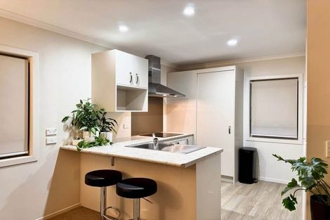 Photo of property in 15 Kowhai Grove, Raumati Beach, Paraparaumu, 5032