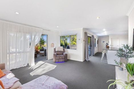 Photo of property in 176 Omata Road, Blagdon, New Plymouth, 4310