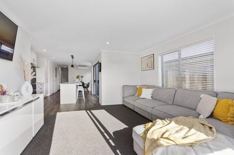 Photo of property in 66 Union Drive, Papamoa, 3118