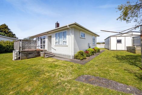 Photo of property in 50 Celia Street, Stratford, 4332