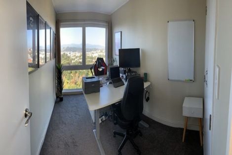 Photo of property in 51 Harbour View Road, Northland, Wellington, 6012