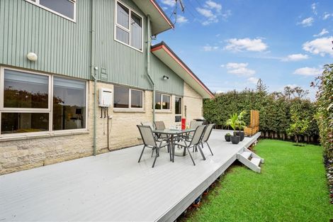 Photo of property in 2/1 Serrita Avenue, Sunnyhills, Auckland, 2010
