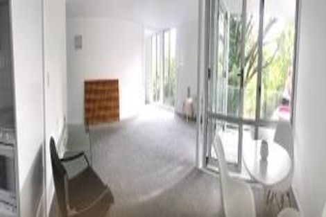 Photo of property in 2/15 Peterborough Street, Christchurch Central, Christchurch, 8013