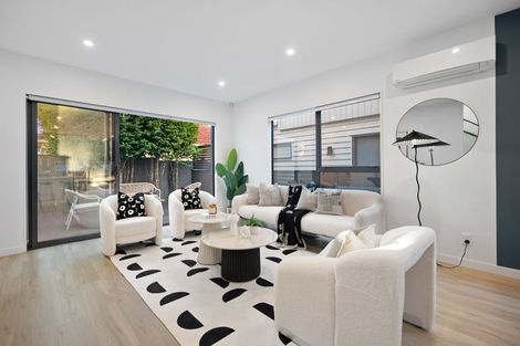 Photo of property in 30c Francis Street, Hauraki, Auckland, 0622