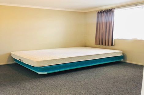 Photo of property in 212u3 Old Farm Road, Hamilton East, Hamilton, 3216