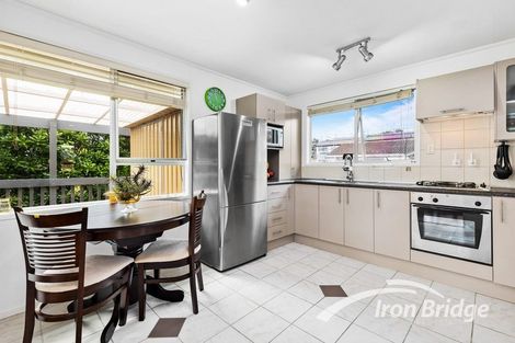 Photo of property in 21 Celeste Place, Totara Vale, Auckland, 0627