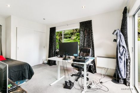 Photo of property in 13 Miha Road, Titirangi, Auckland, 0604