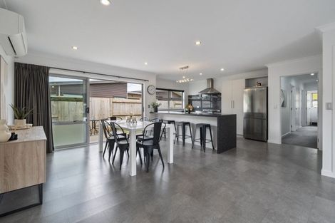 Photo of property in 14 Millbrook Place, Ashhurst, 4810