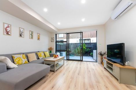 Photo of property in 19 Peihana Road, Hobsonville, Auckland, 0616