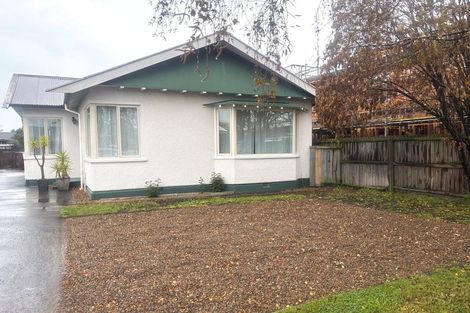 Photo of property in 2/64 Division Street, Riccarton, Christchurch, 8041